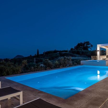 Villa Roselia - Luxury Escape With Magnificent Views, By Zantewize Лаганас Екстер'єр фото