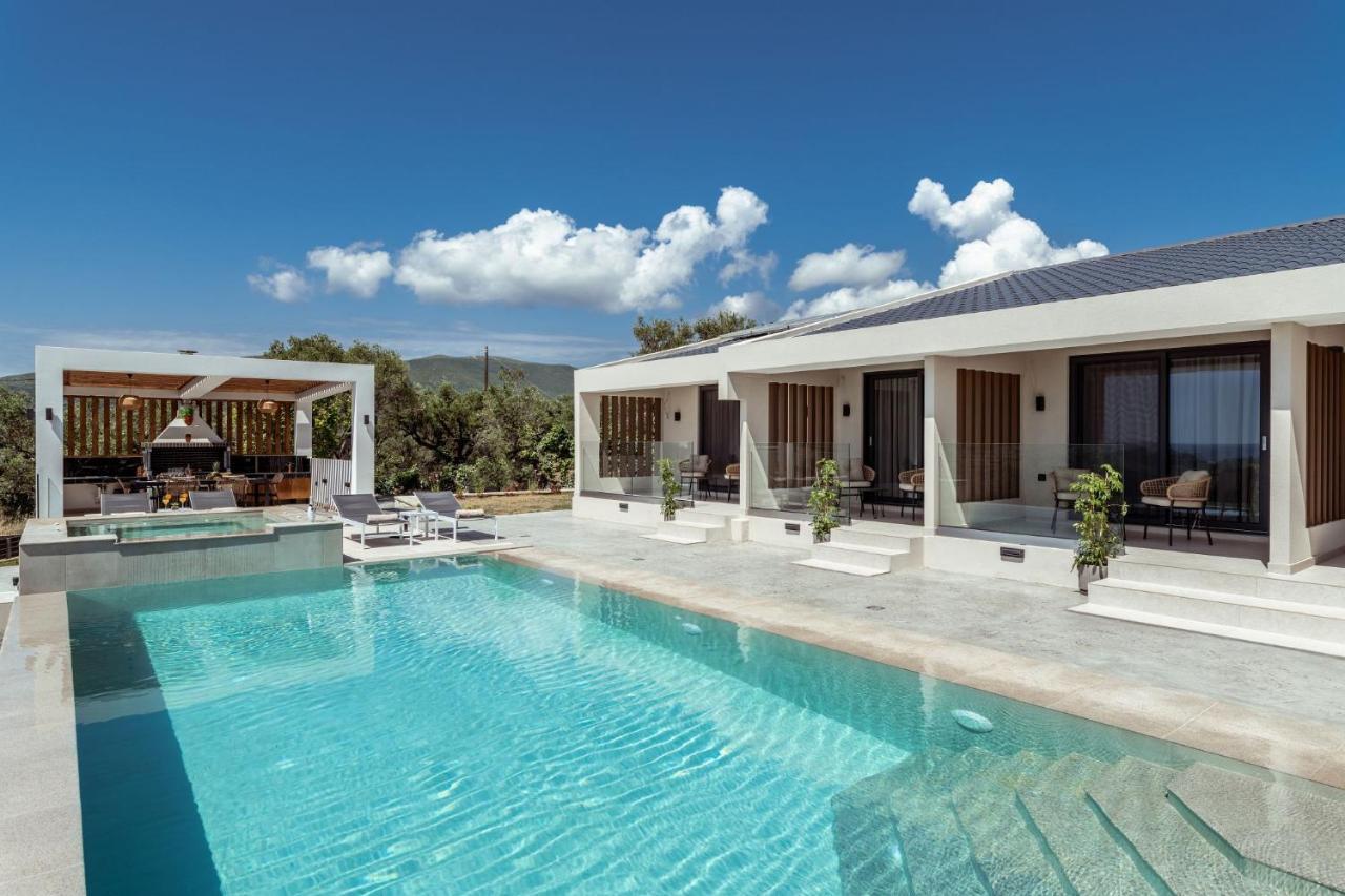 Villa Roselia - Luxury Escape With Magnificent Views, By Zantewize Лаганас Екстер'єр фото